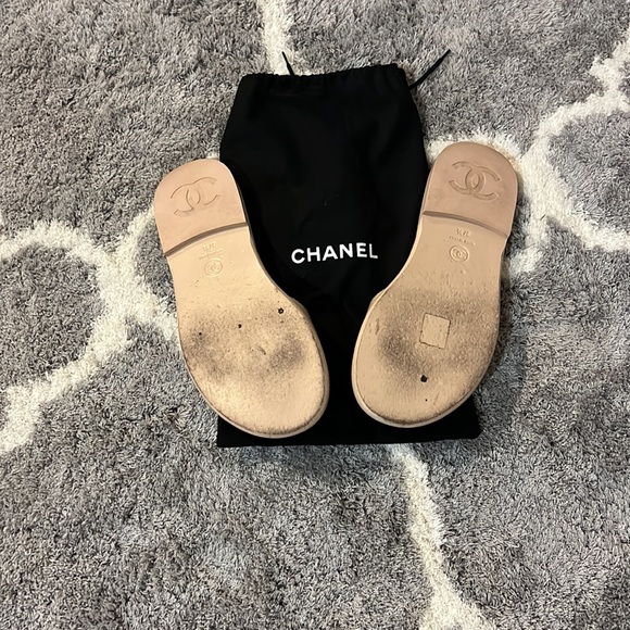 Womens Chanel slides - Picture 2 of 7